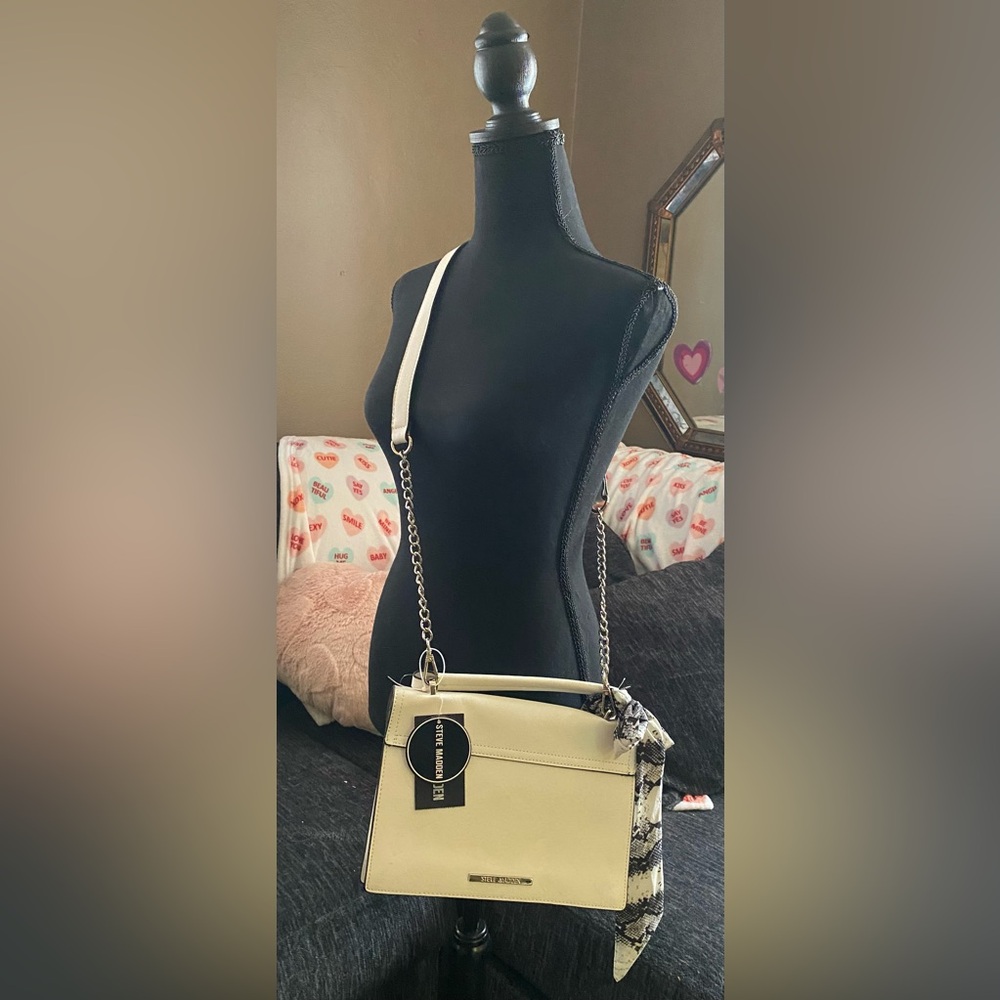 Steve Madden crossbody bag